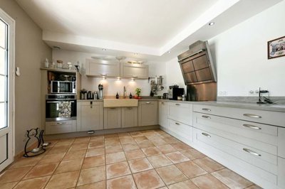 0f5f651230916e29b20615be6c19998e5bf4254e11192