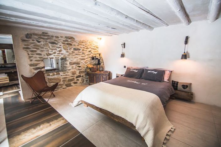 Image No.14-3 Bed Chalet for sale