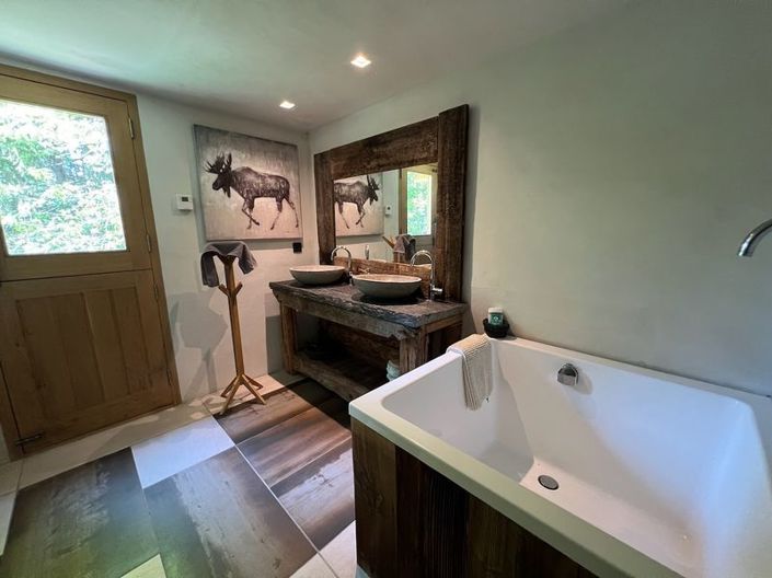 Image No.11-3 Bed Chalet for sale