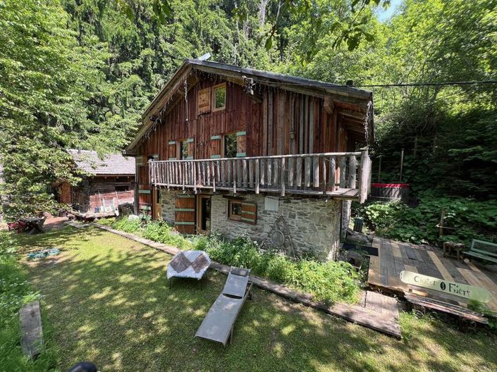 Image No.2-3 Bed Chalet for sale