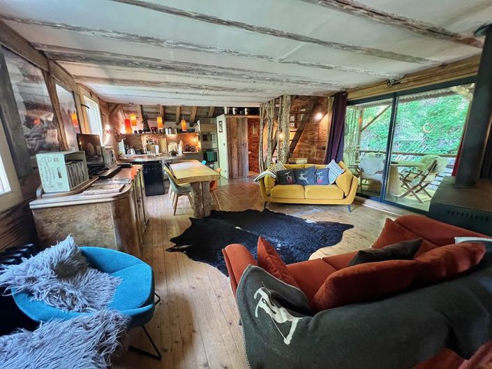 Image No.5-3 Bed Chalet for sale