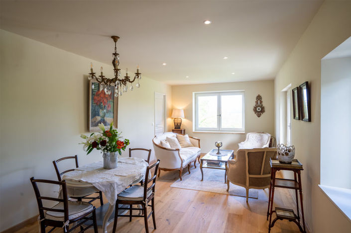 Image No.10-4 Bed Country House for sale