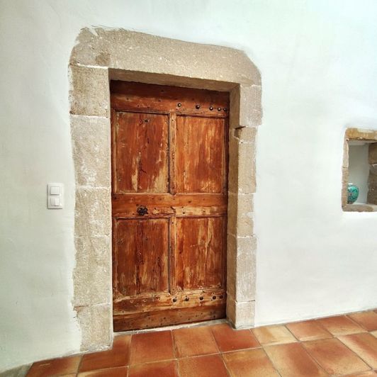 Image No.18-5 Bed House for sale