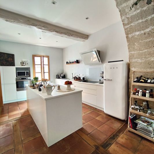 Image No.5-5 Bed House for sale