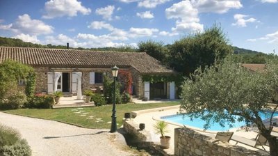 estate-gard-france-charming-traditionally-ins