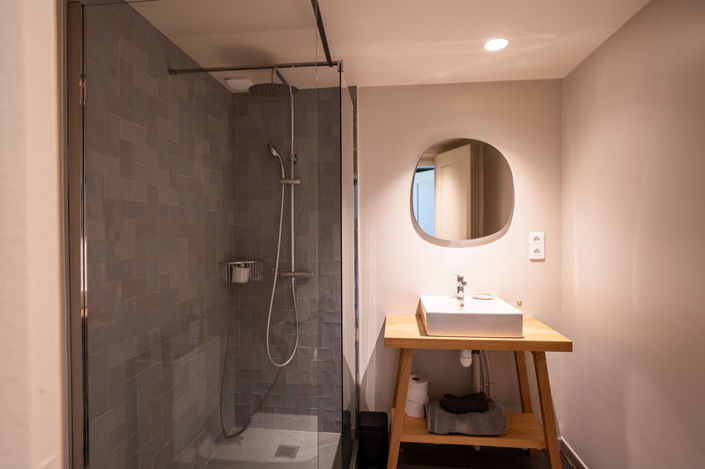 Image No.21-11 Bed Property for sale