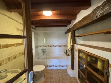 maison-ancienne-14-pieces-l-isle-en-dodon-312