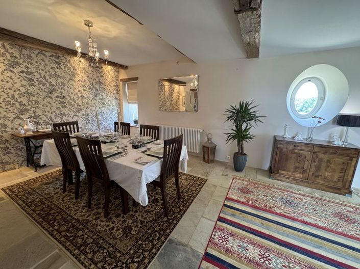 Image No.10-6 Bed Country House for sale