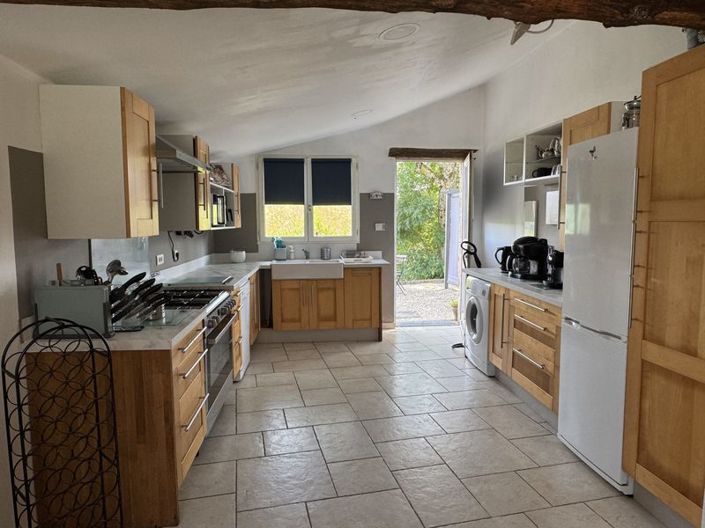 Image No.26-6 Bed Country House for sale