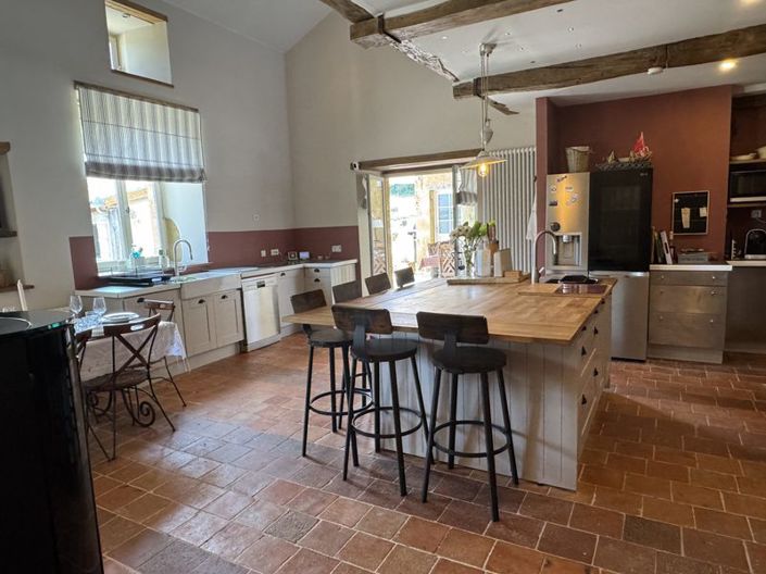 Image No.3-6 Bed Country House for sale