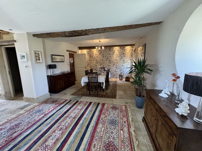 Image No.9-6 Bed Country House for sale