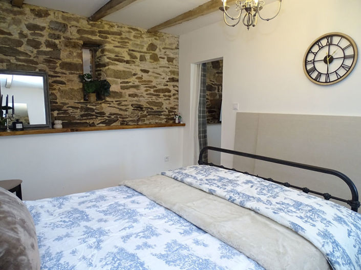 Image No.10-3 Bed Cottage for sale