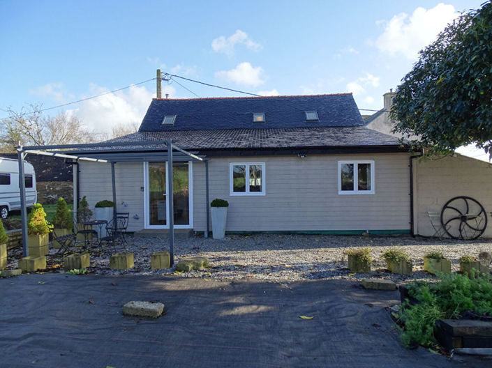 Image No.15-3 Bed Cottage for sale