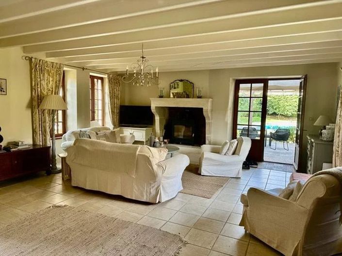 Image No.4-4 Bed House for sale