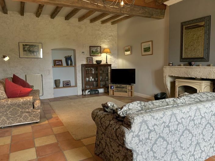 Image No.15-8 Bed House for sale