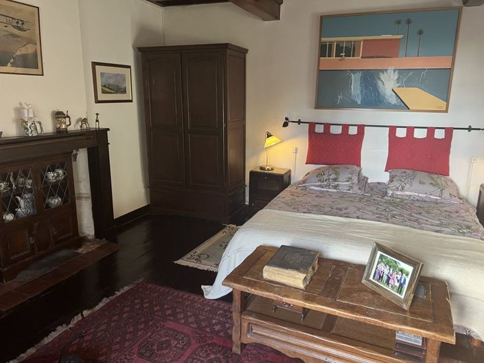 Image No.8-3 Bed House for sale