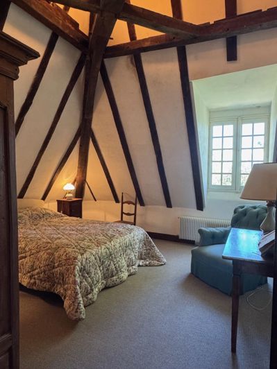 Image No.13-7 Bed Country House for sale