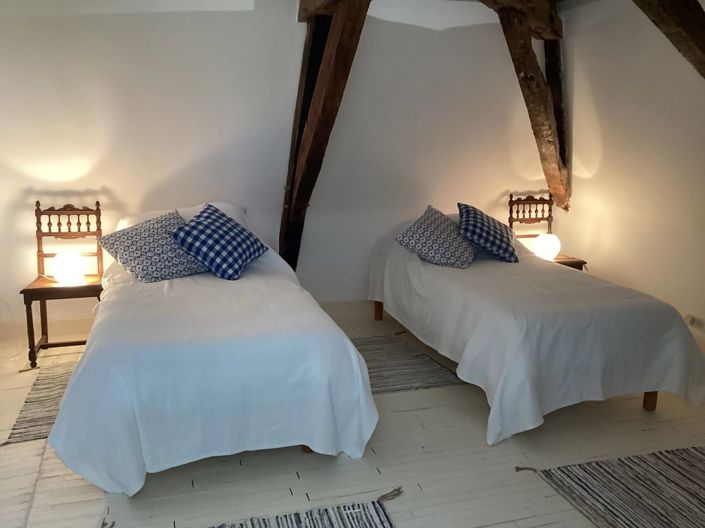 Image No.12-3 Bed House for sale