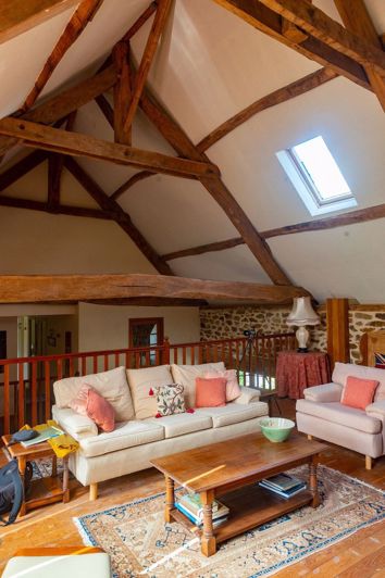 Image No.27-13 Bed Property for sale