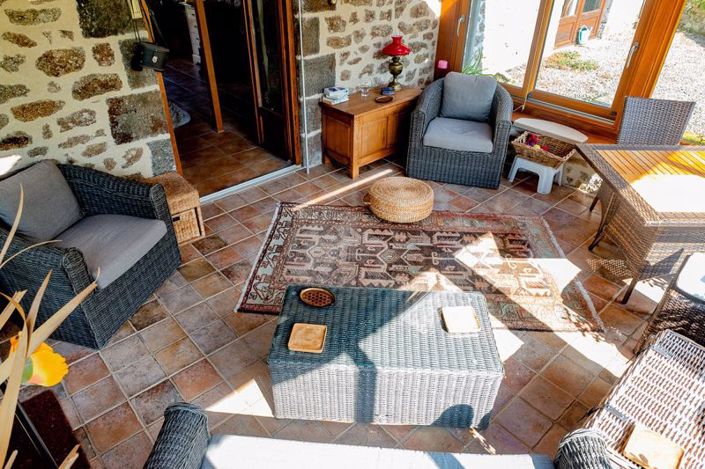 Image No.31-13 Bed Property for sale