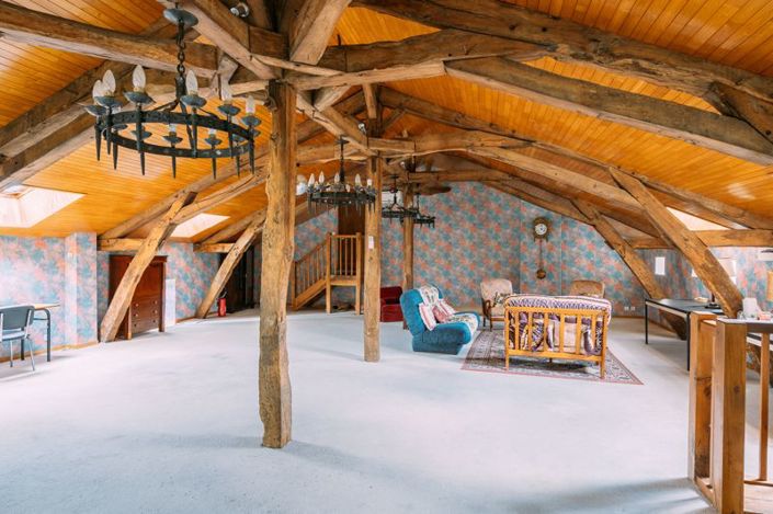 Image No.3-Propriété de 9 chambres à vendre à Gers