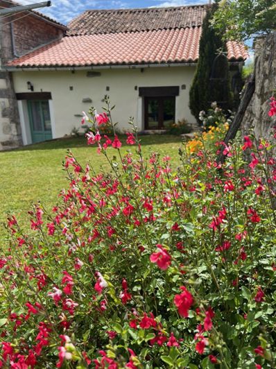 Image No.15-3 Bed Property for sale