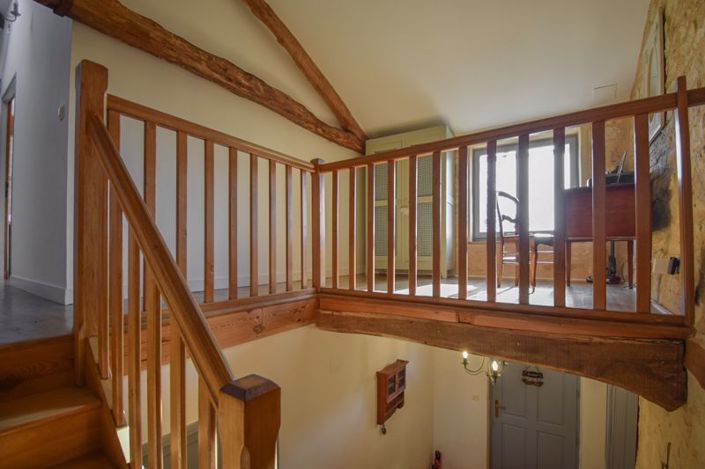 Image No.17-3 Bed Property for sale