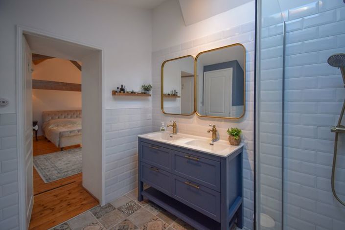 Image No.25-3 Bed Property for sale