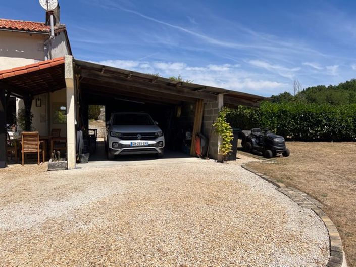 Image No.42-3 Bed Property for sale