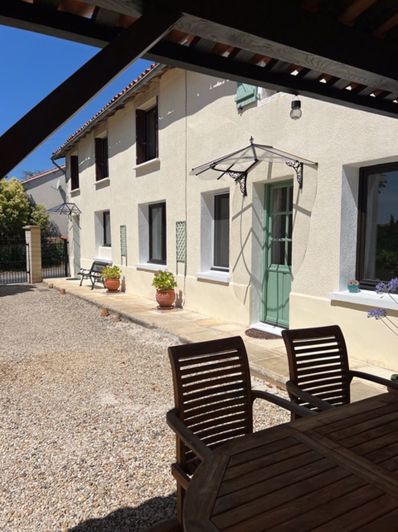 Image No.43-3 Bed Property for sale