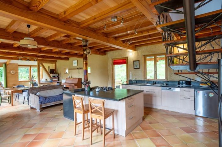 Image No.2-Propriété de 5 chambres à vendre à Gers