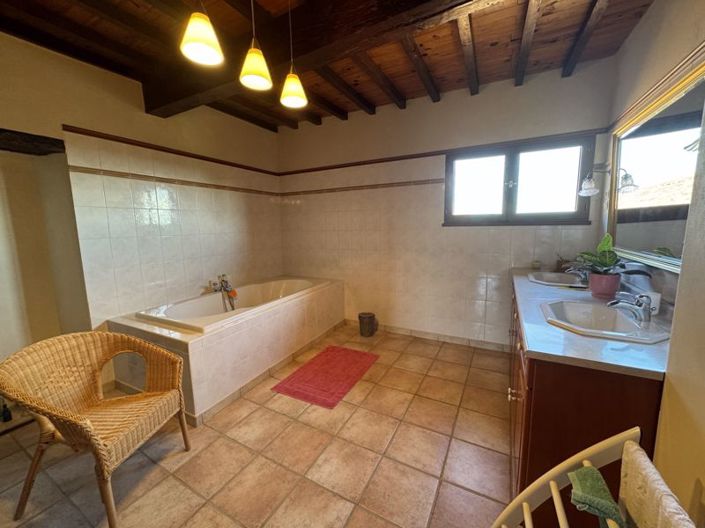 Image No.14-Propriété de 5 chambres à vendre à Gers