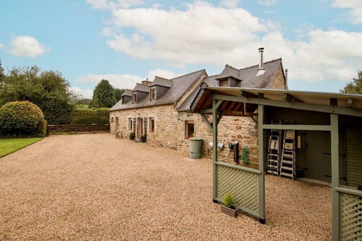 Image No.28-4 Bed Property for sale