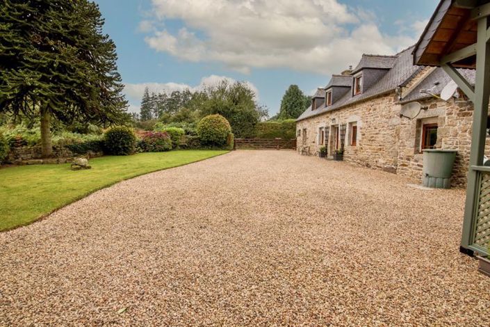 Image No.9-4 Bed Property for sale