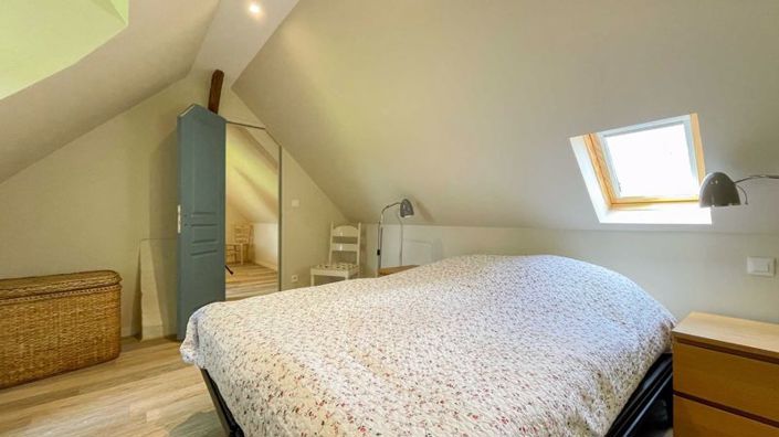 Image No.19-4 Bed Property for sale