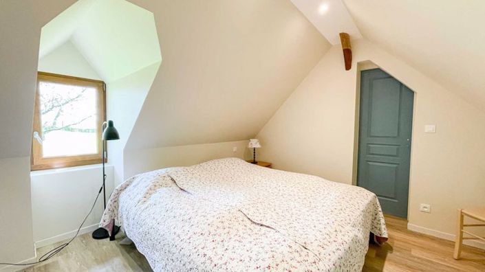 Image No.20-4 Bed Property for sale