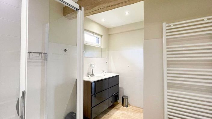 Image No.31-4 Bed Property for sale