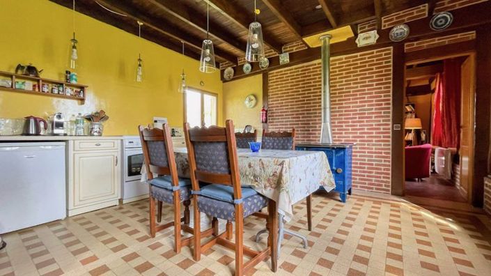 Image No.7-4 Bed Property for sale