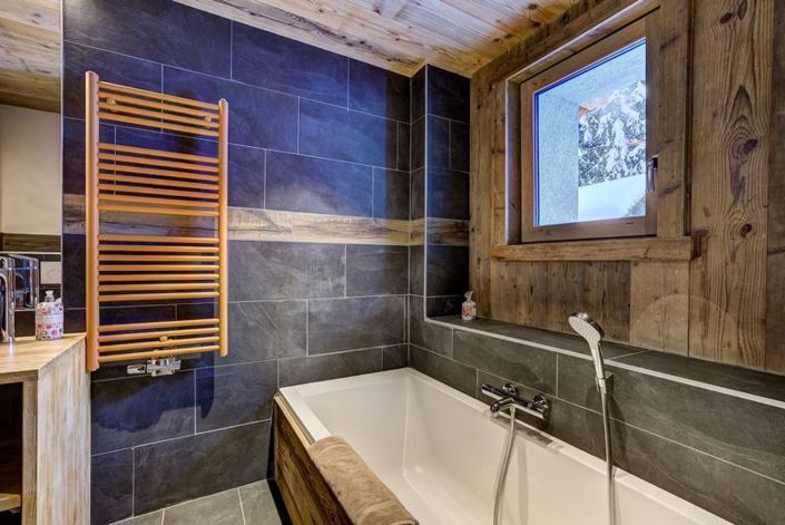 Image No.16-4 Bed Property for sale