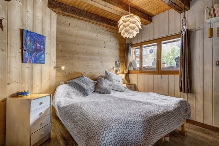 Image No.13-2 Bed Property for sale