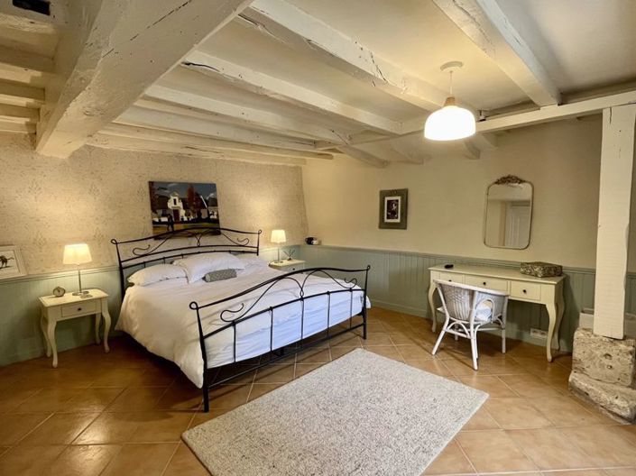 Image No.11-4 Bed Property for sale