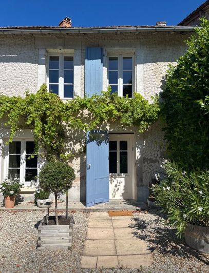 Image No.27-4 Bed Property for sale