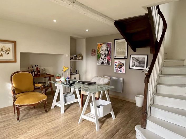 Image No.6-4 Bed Property for sale