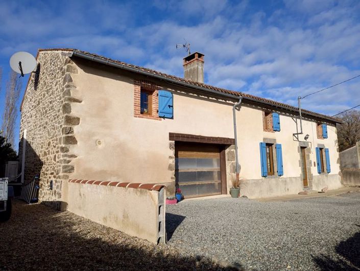 Image No.16-3 Bed Property for sale