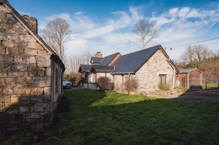 Image No.4-2 Bed Property for sale