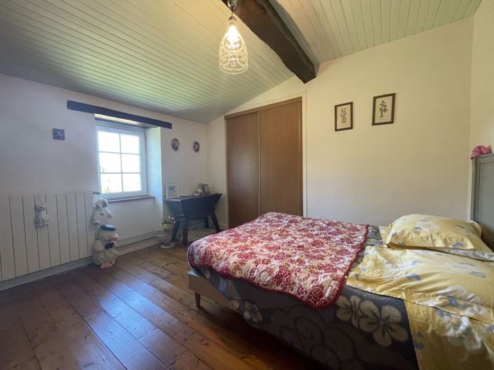 Image No.14-5 Bed Property for sale