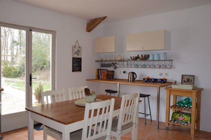 Image No.10-3 Bed Property for sale