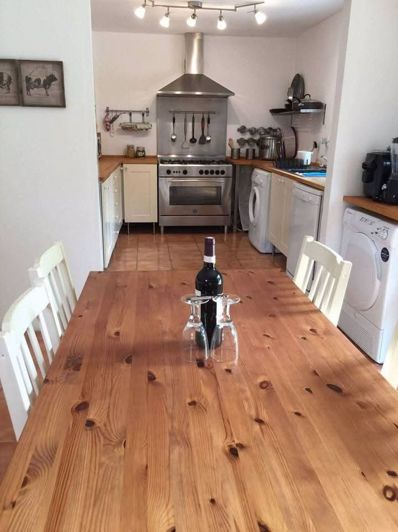 Image No.13-3 Bed Property for sale