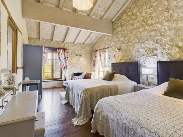 Image No.11-Propriété de 7 chambres à vendre à Gers