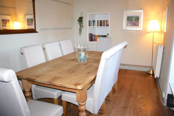 Image No.10-3 Bed Property for sale